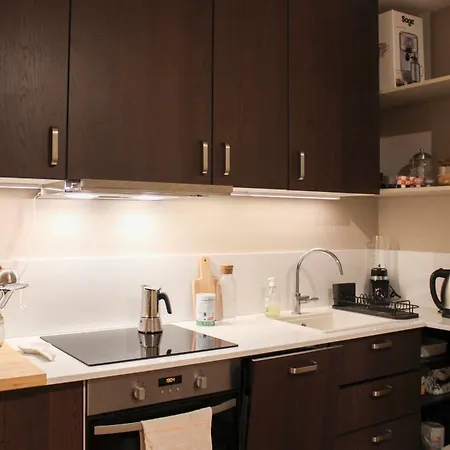 Sunny Renovated In The Heart Of * פריז