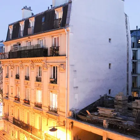 Sunny Renovated In The Heart Of Lejlighed Paris