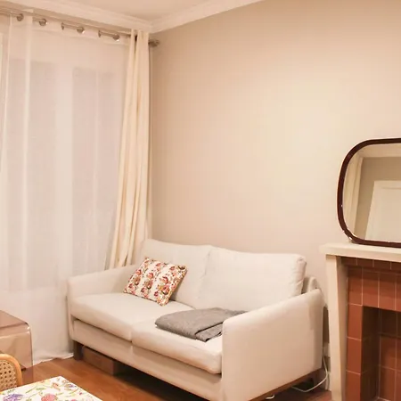 Sunny Renovated In The Heart Of Lejlighed *